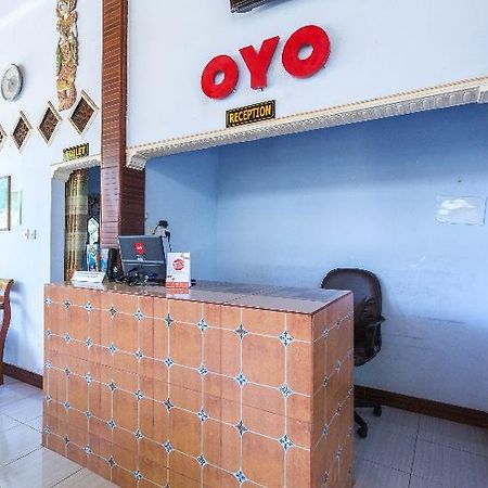 Oyo 1895 Lamancha Homestay Kuta  Екстериор снимка